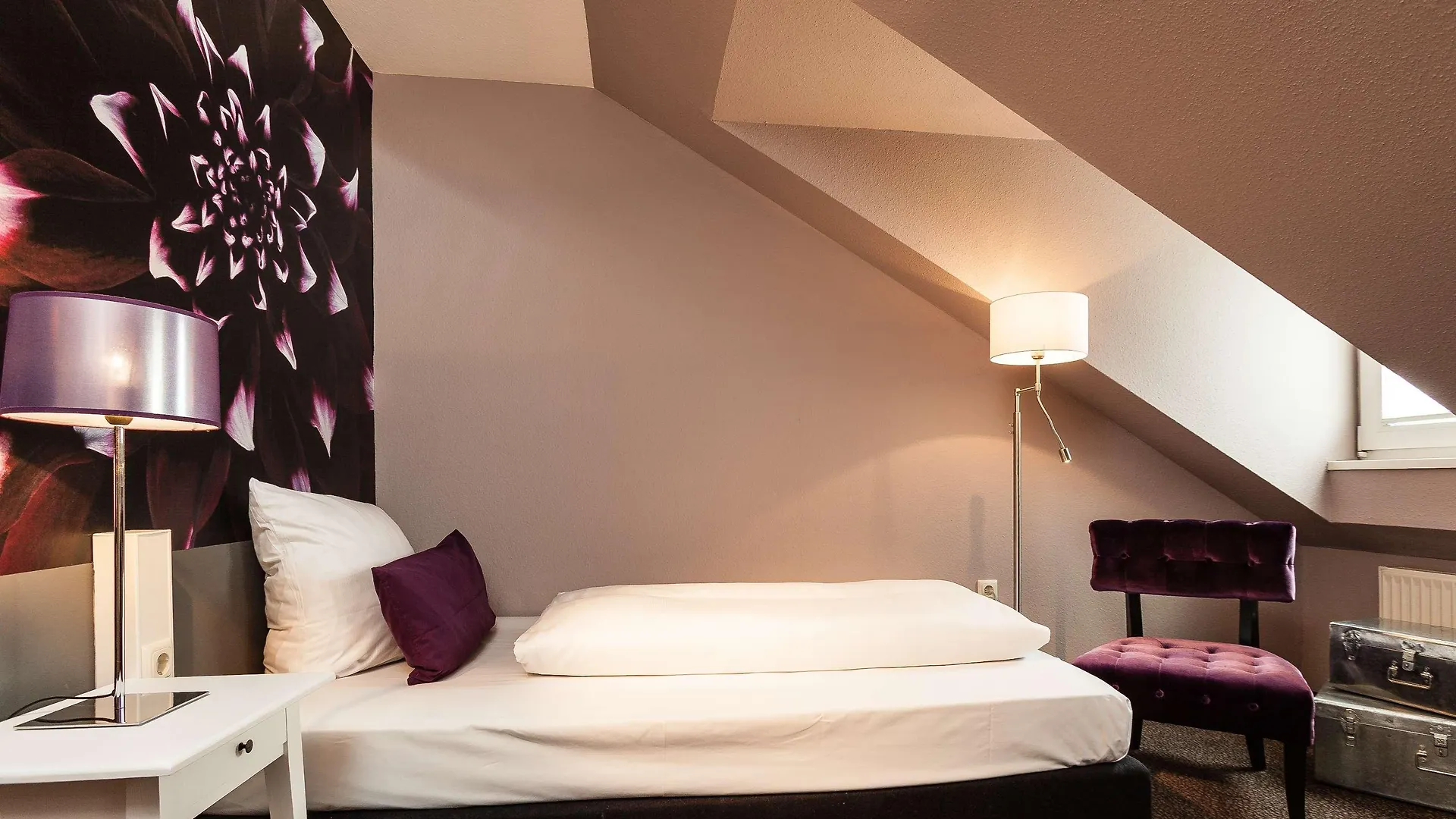 Best Western Hotel Nuernberg Am Hauptbahnhof 3*, נירנברג